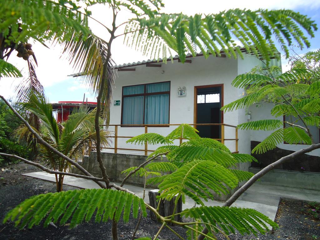 Lodge Cartago Bay Puerto Villamil